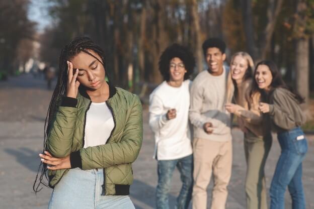 as Pessoas se Metem na Tua Vida e isso Não é Amor Próprio