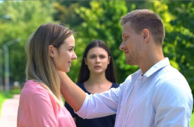 Relacionamento Rebote vale a pena?